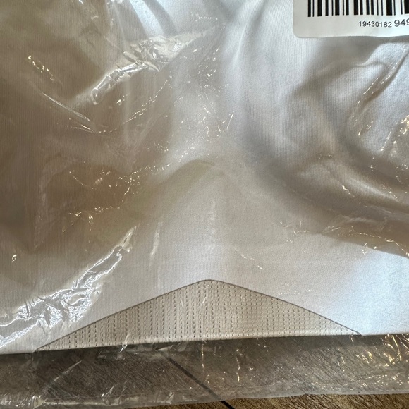 SOMA Bliss Breathe Racerback Sport Bra. New in bag with tag attached tag. - Picture 9 of 9